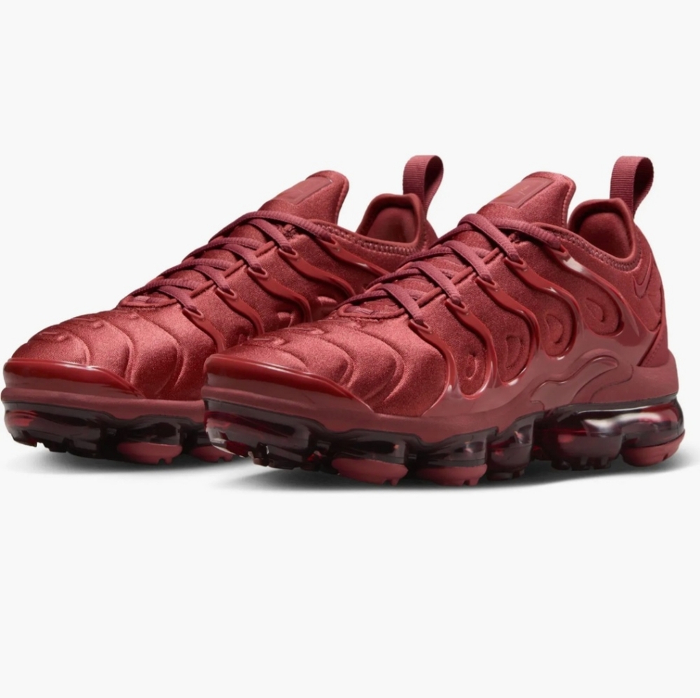 New Nike Sneakers
